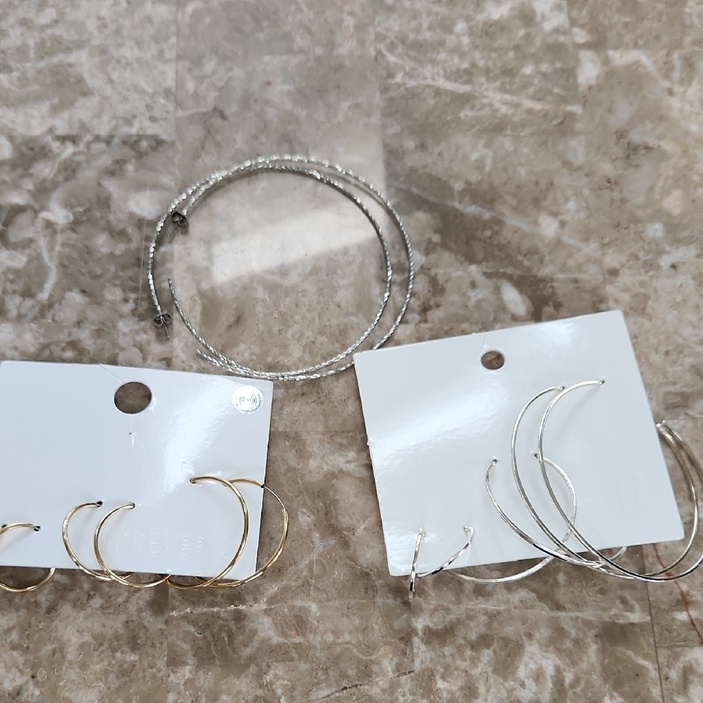 Elegant Gold and Silver Hoop Earrings Set - Picture 1 of 6